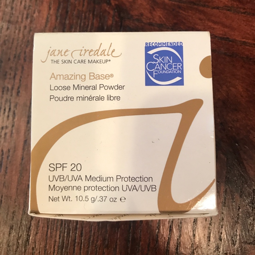 Makeup - Foundation